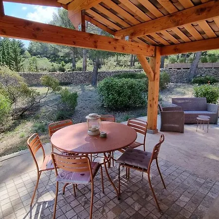 Holiday home Terres Du Baguier Ceyreste